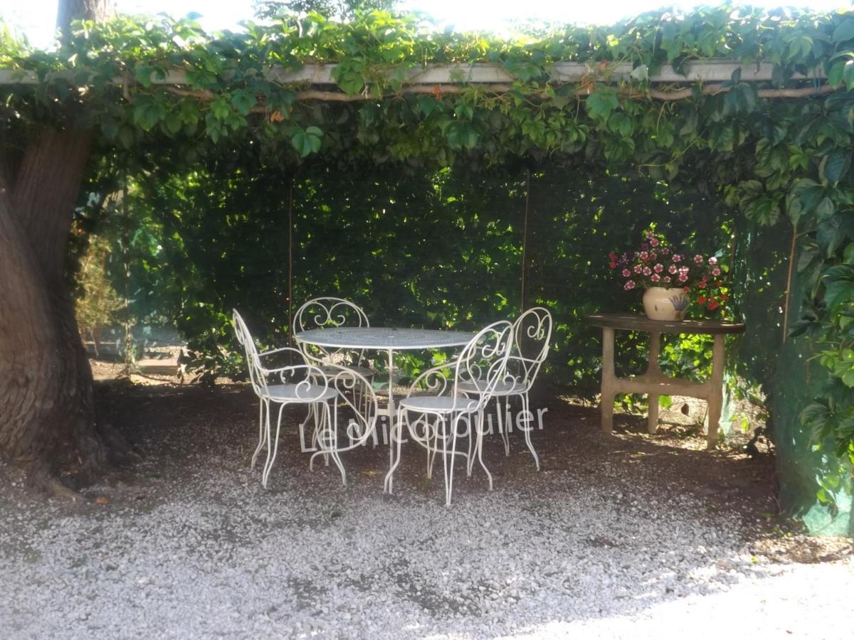 Appartamento Le Micocoulier La Crau Esterno foto