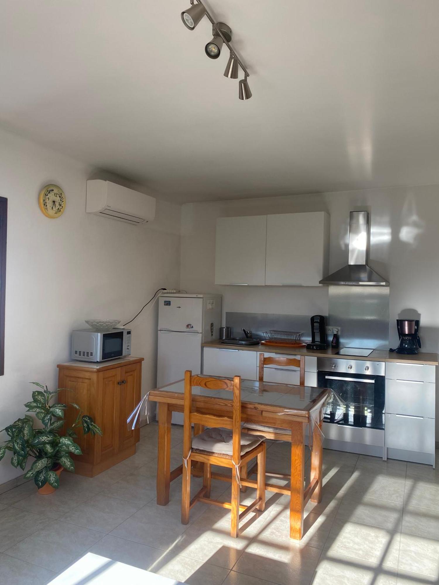 Appartamento Le Micocoulier La Crau Esterno foto